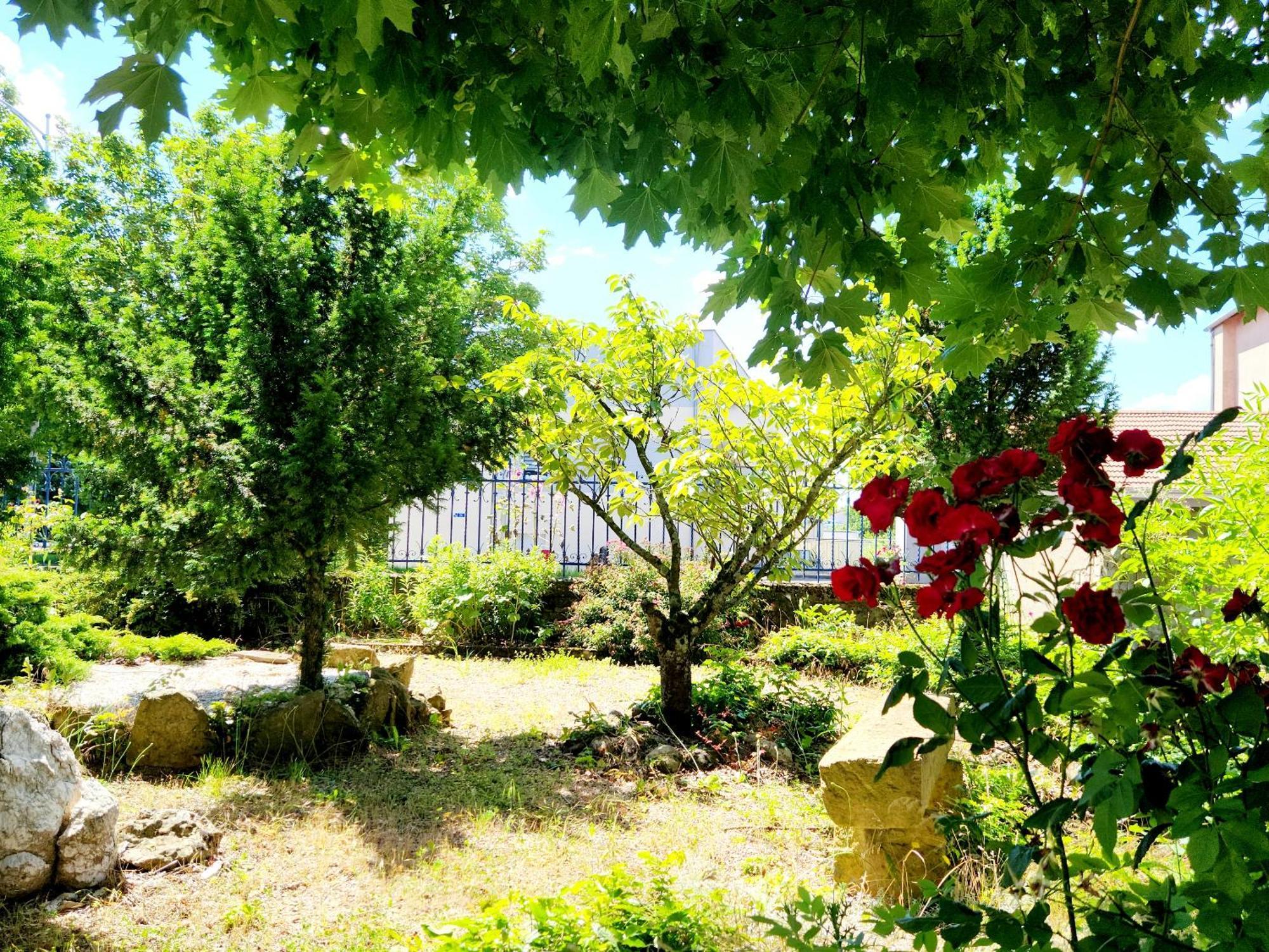 Le Jardin D'Eden Apartment Ay-sur-Moselle Luaran gambar